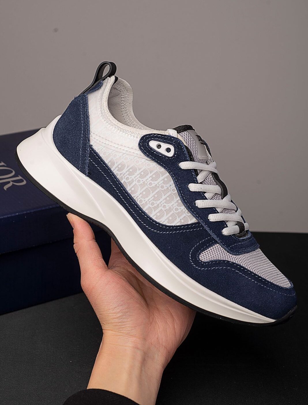 WhatsApp Image 2025-10-27 at 15.42.49_89e9682b Dior Suede And Fabric B25 Blue/White - Image 1