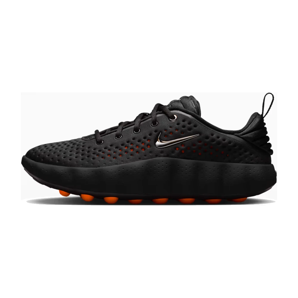 p39698-main Nike Mind 002 Black Hyper Crimson - Image 1